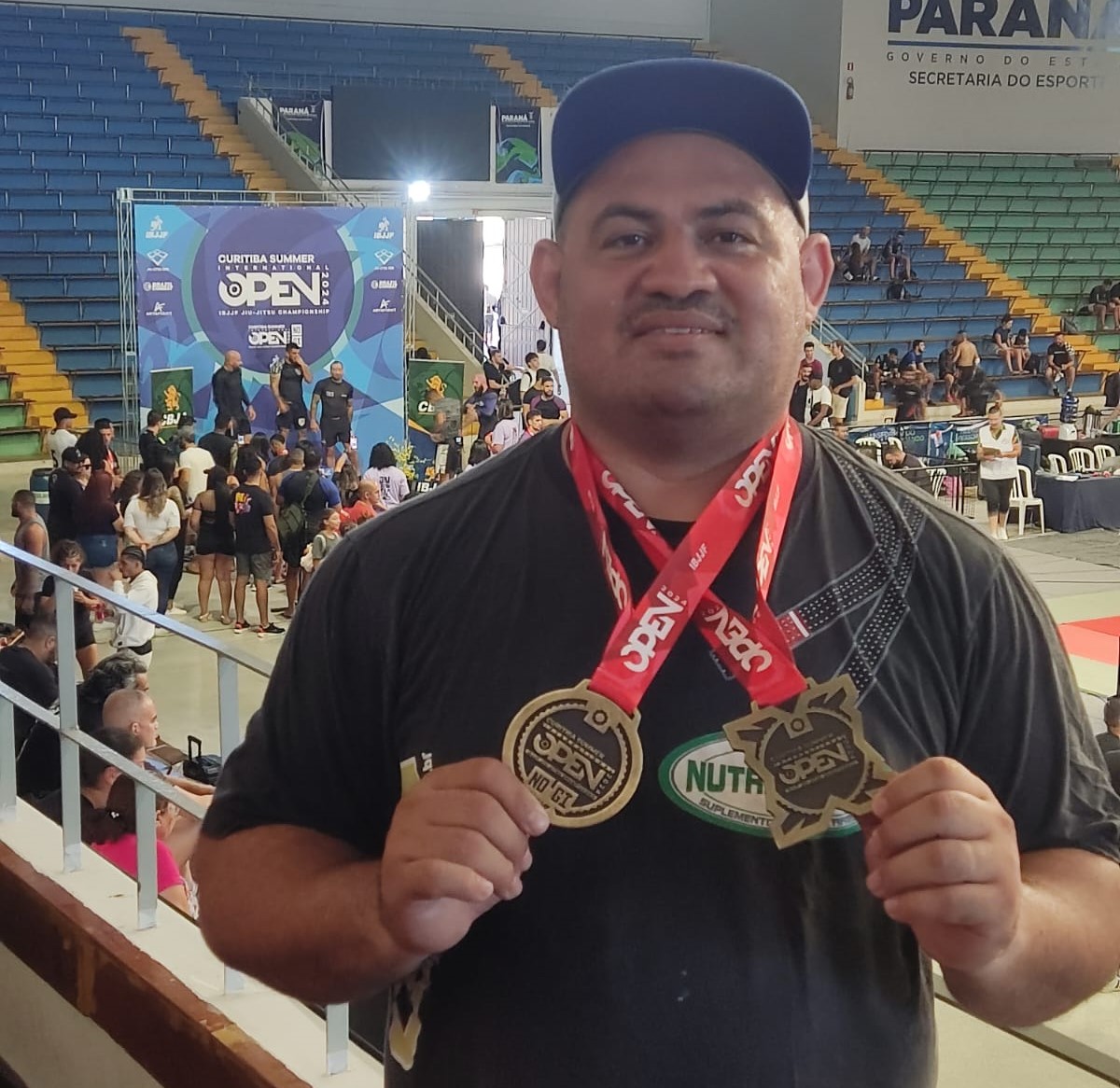 Agente da GCM de Sarandi acrescenta mais dois títulos a coleção de mais de 100 medalhas no jiu-jitsu